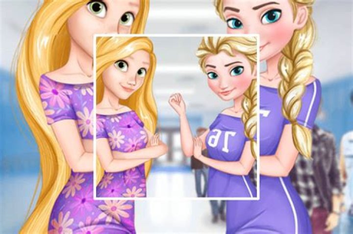 Elsa And Rapunzel College Girls