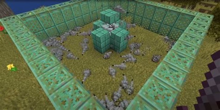 What Is Allay In Minecraft & How To Find And Use Them